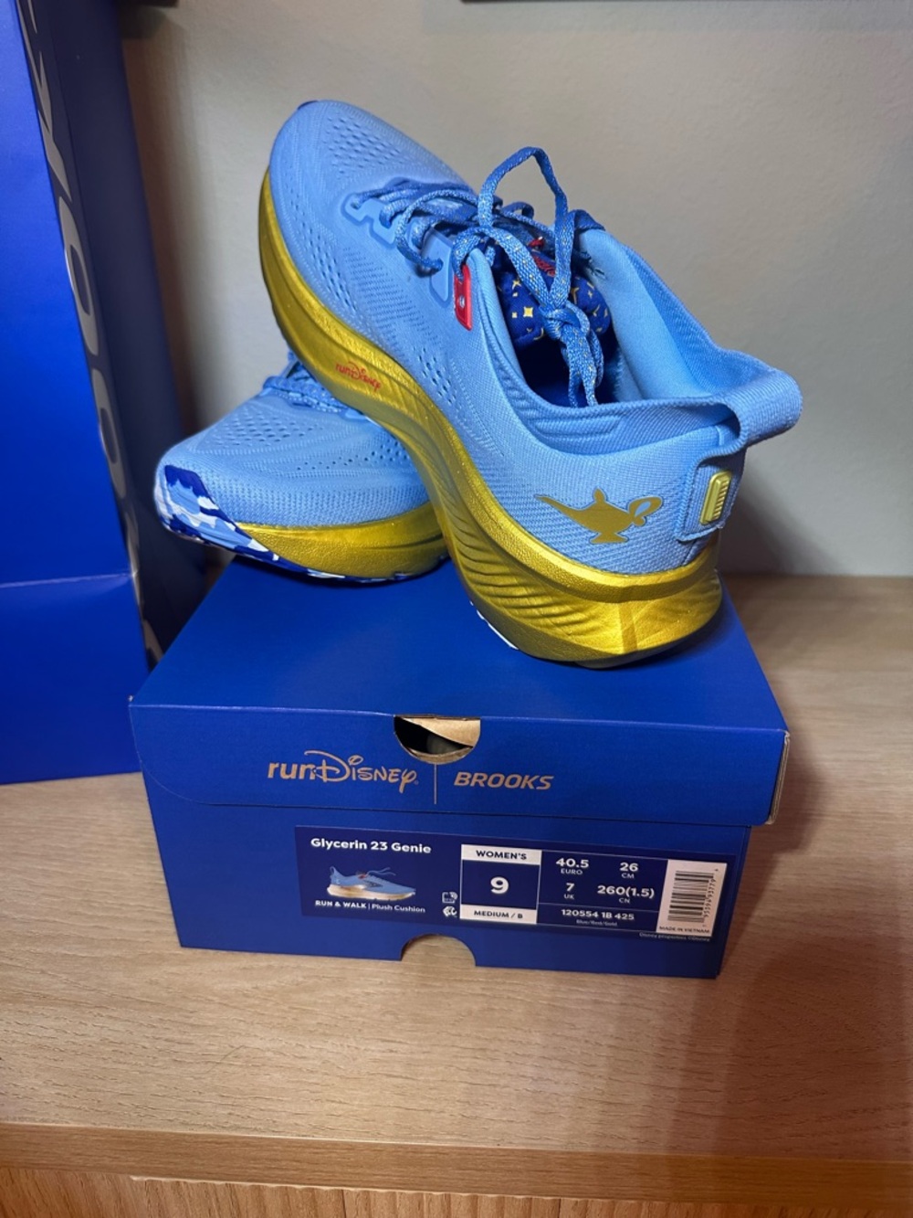 Brooks Glycerin 23 Women's Running Shoes – Sky Blue & Metallic Gold - Picture 1 of 5